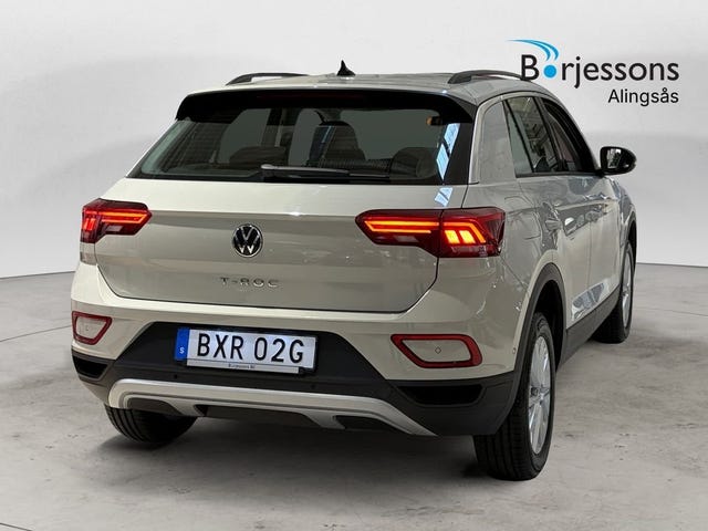 Volkswagen T-Roc 2024 – bild 3