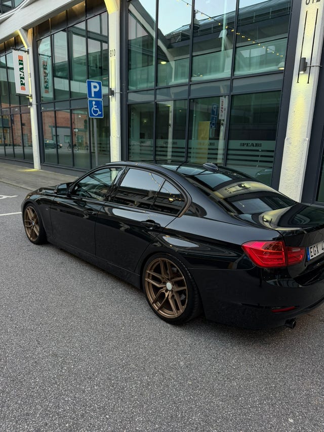BMW 320d 2013 – bild 4