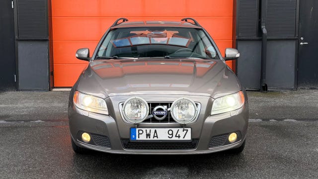 Volvo V70 2011