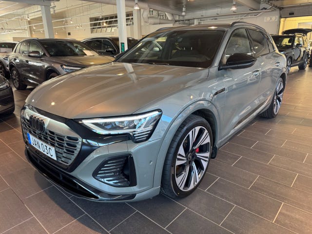 Audi Q8 e-tron 2024