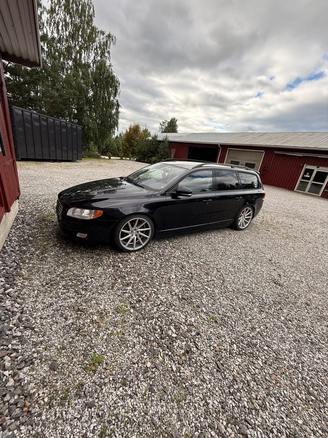 Volvo V70 2014