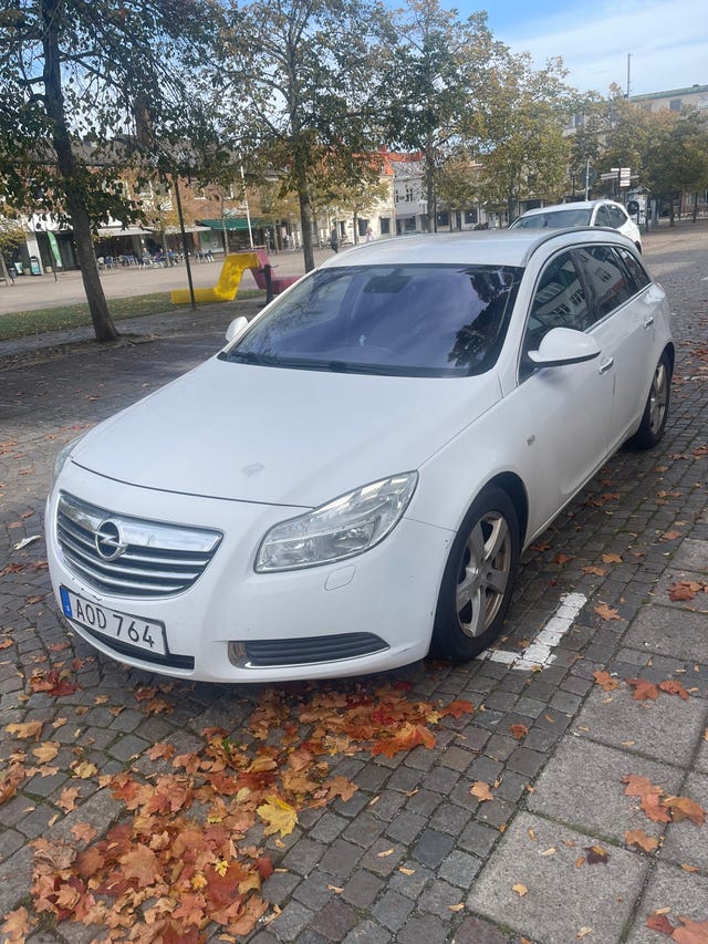 Opel Insignia 2011