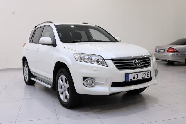 Toyota RAV4 2011