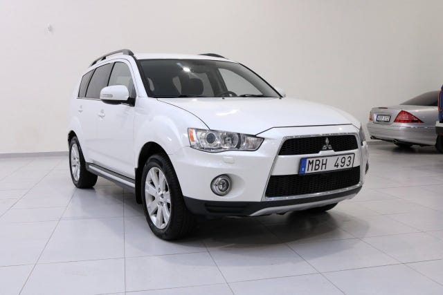 Mitsubishi Outlander 2012