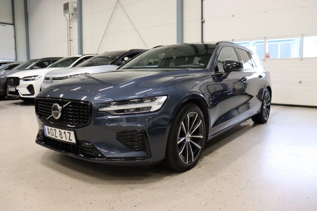 Volvo V60 2024