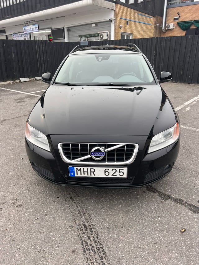 Volvo V70 2012 – bild 2
