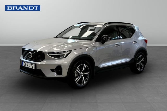 Volvo XC40 2026