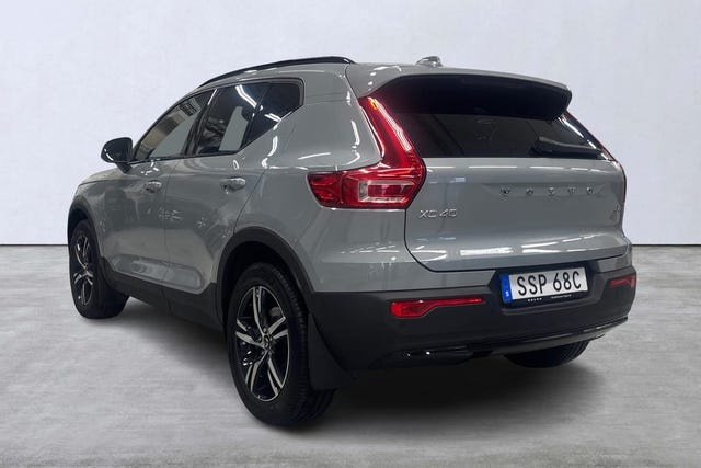 Volvo XC40 2025 – bild 4