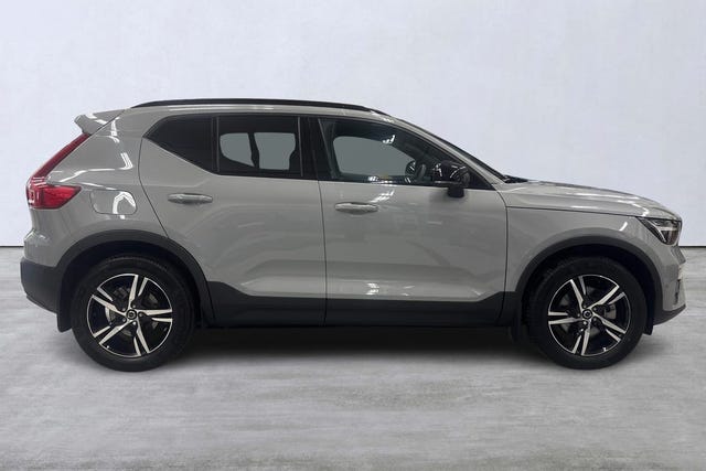 Volvo XC40 2025 – bild 3