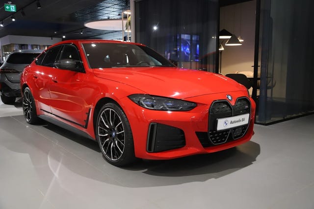BMW i4 2024
