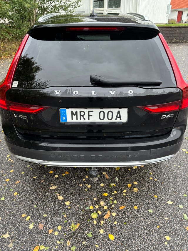Volvo V90 Cross Country 2020 – bild 4