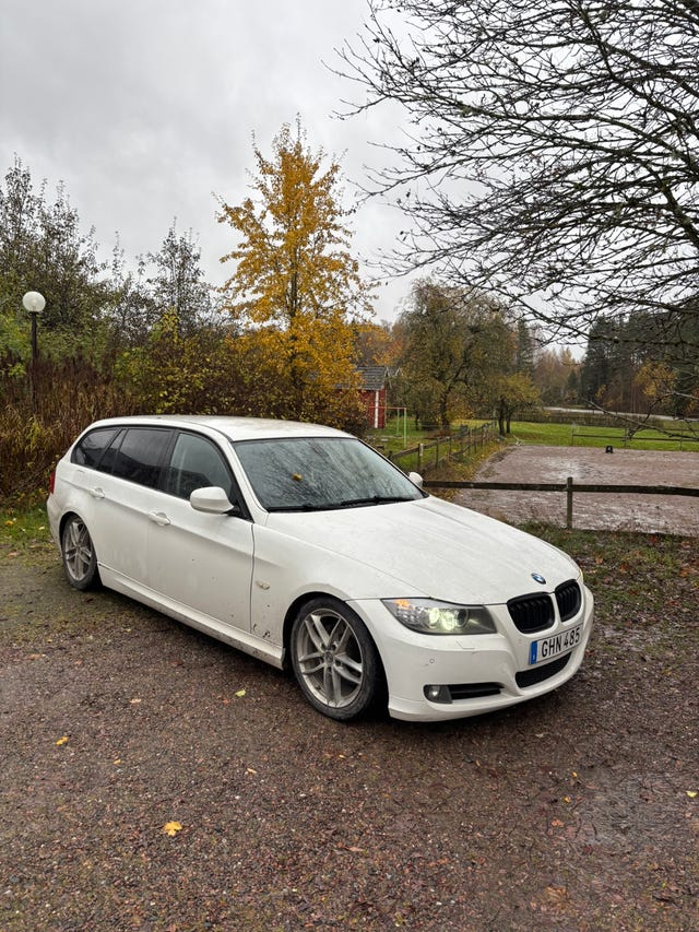 BMW 320d 2009