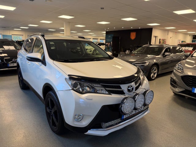 Toyota RAV4 2015