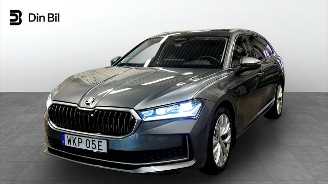 Skoda Superb 2025