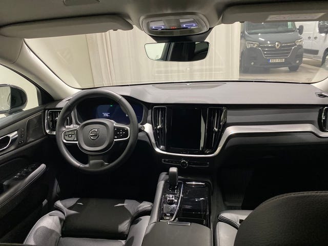Volvo V60 2025 – bild 2