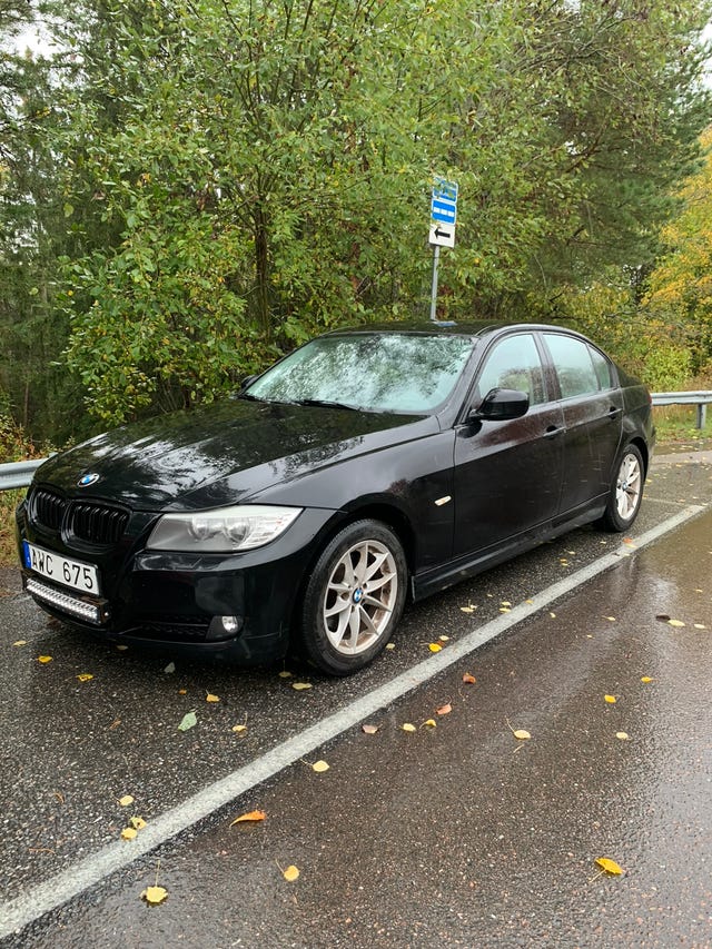 BMW 318i 2010