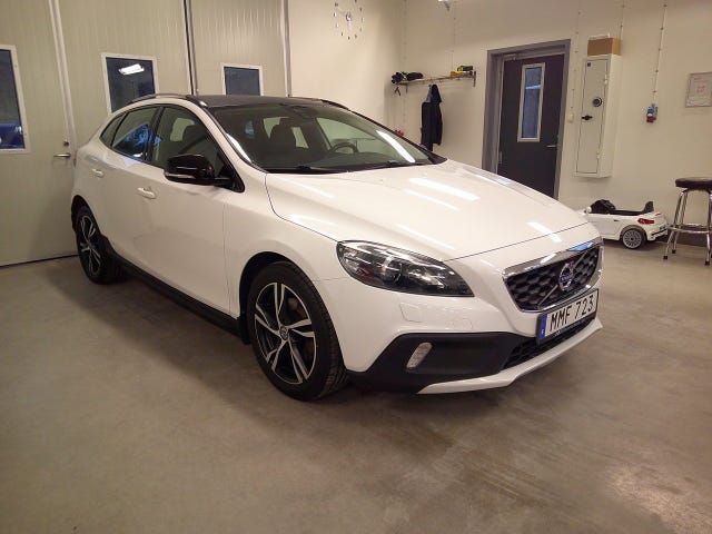 Volvo V40 Cross Country 2014