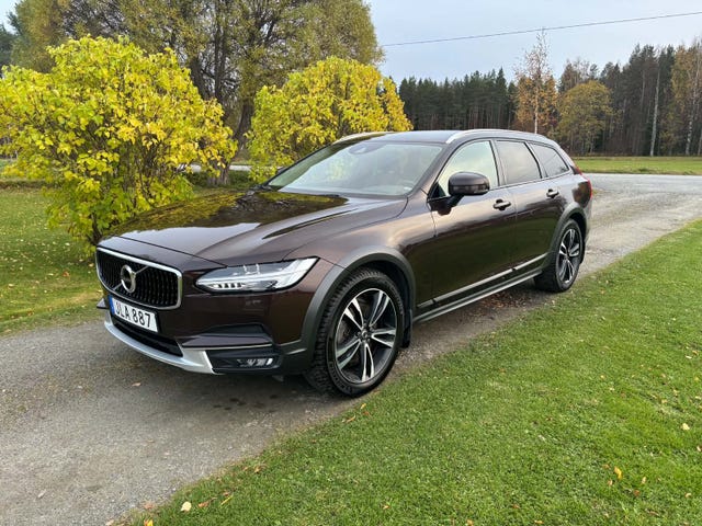 Volvo V90 Cross Country 2017