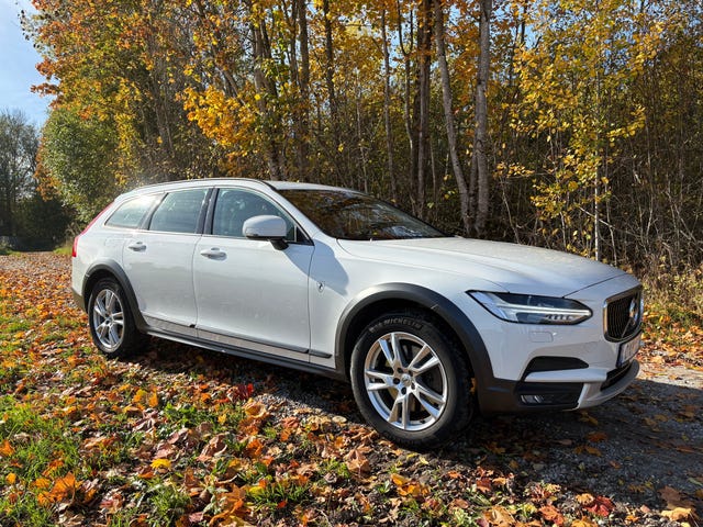 Volvo V90 Cross Country 2017