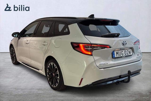 Toyota Corolla 2022 – bild 3