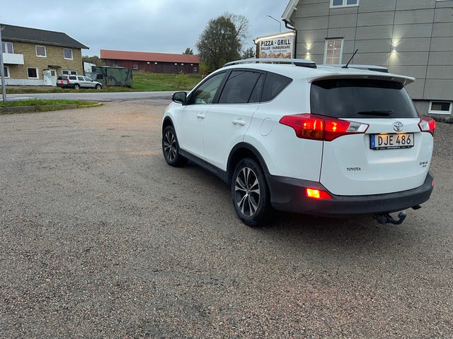 Toyota RAV4 2014