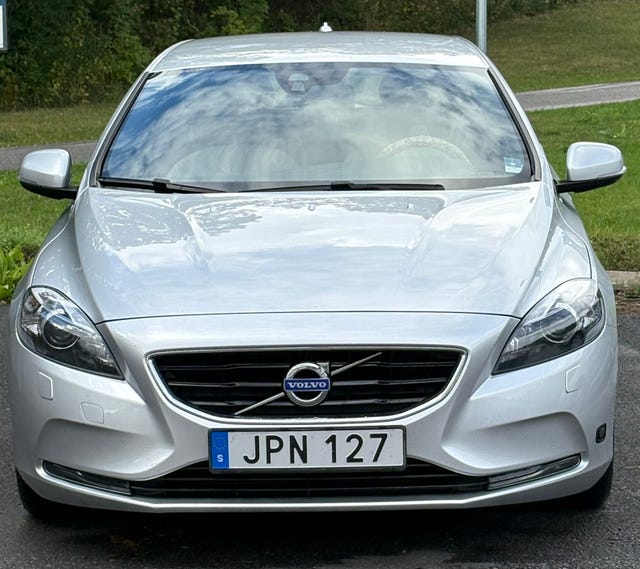 Volvo V40 2015