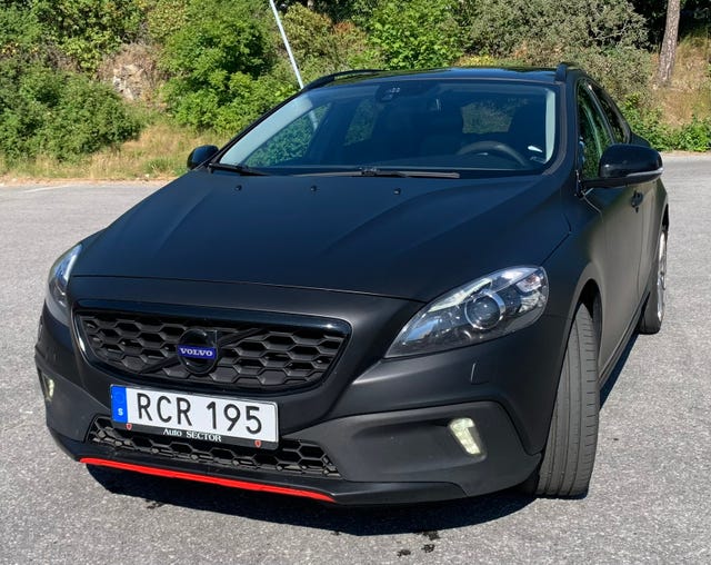 Volvo V40 Cross Country 2016