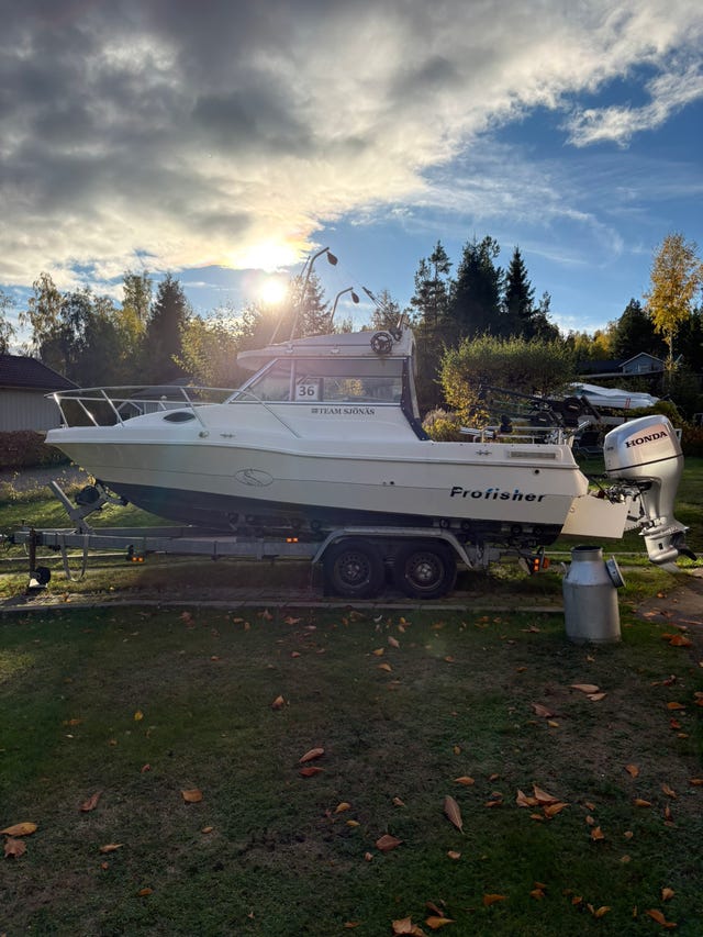 Profisher 202 - Honda 115 HK 2022