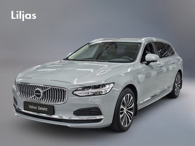 Volvo V90 2025