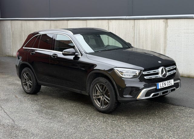 Mercedes-Benz GLC 300 e 2021