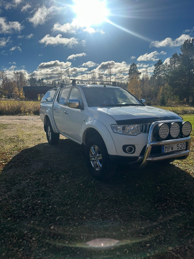 Mitsubishi L200 2011