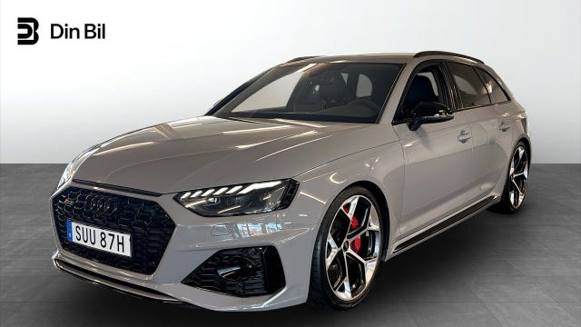 Audi RS4 2024