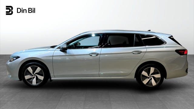 Volkswagen Passat 2025 – bild 2