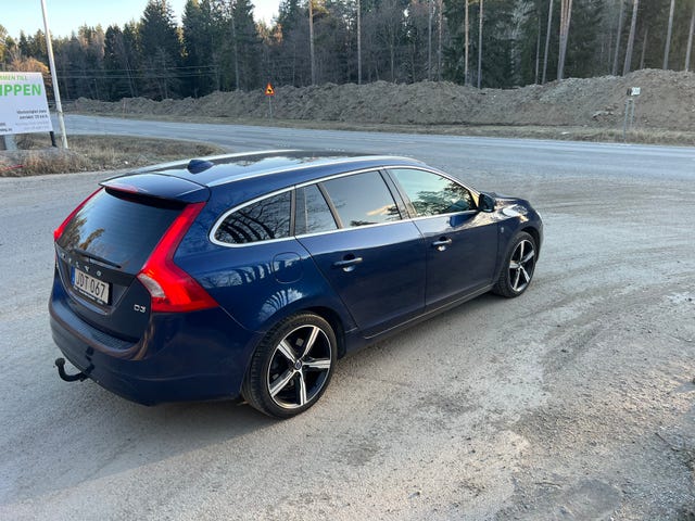 Volvo V60 2016