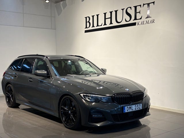 BMW 330e 2021