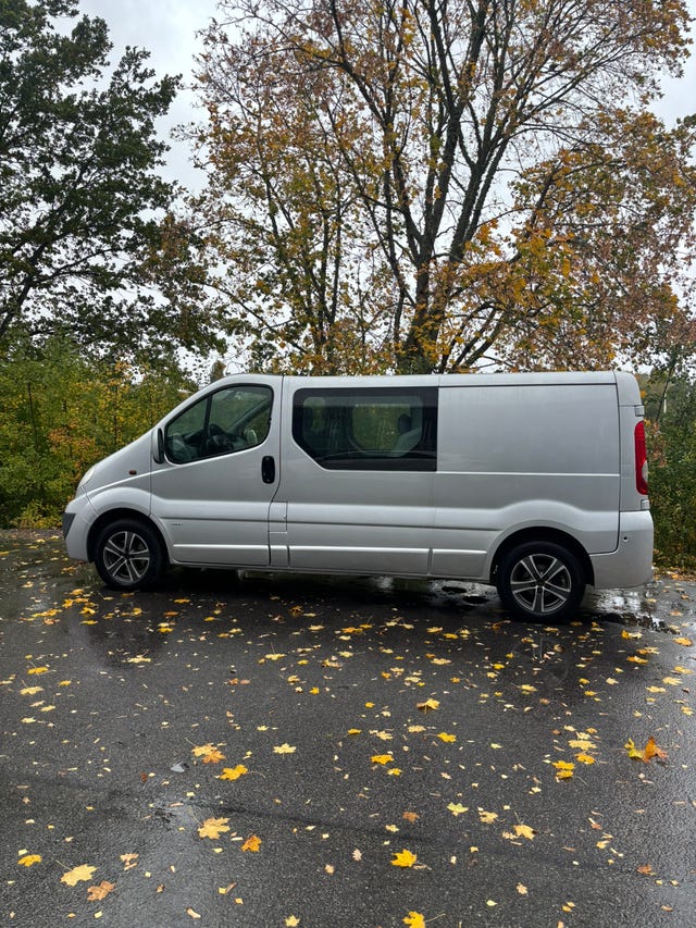 Opel Vivaro 2012