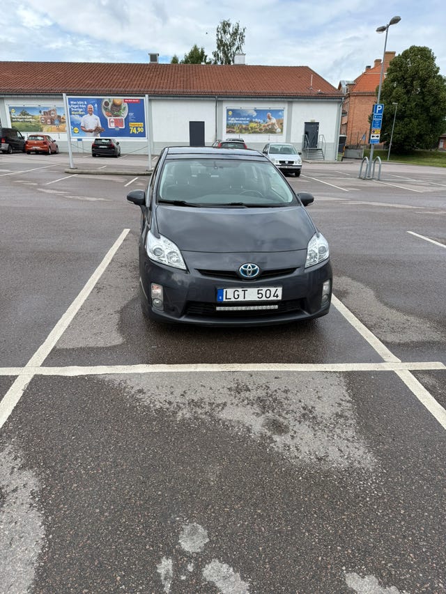 Toyota Prius 2011