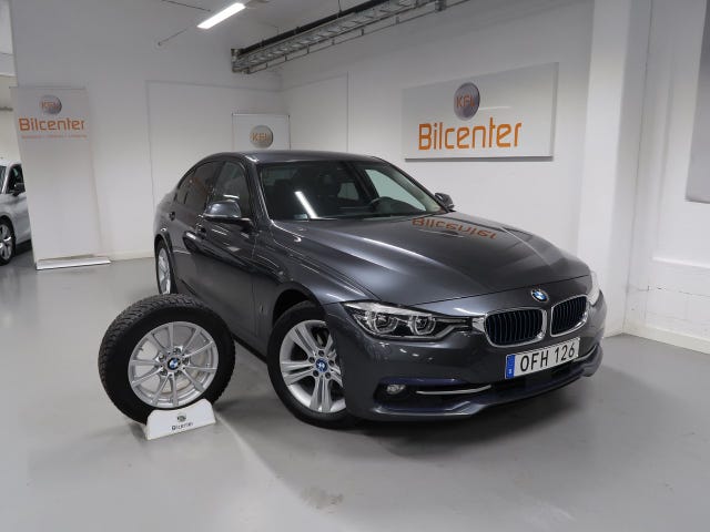 BMW 330e 2017