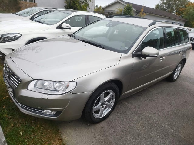 Volvo V70 2016