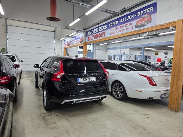 Volvo V60 Cross Country 2018 – bild 4