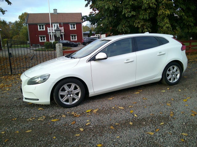 Volvo V40 2013