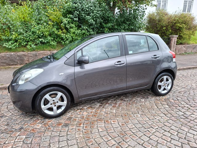 Toyota Yaris 2009