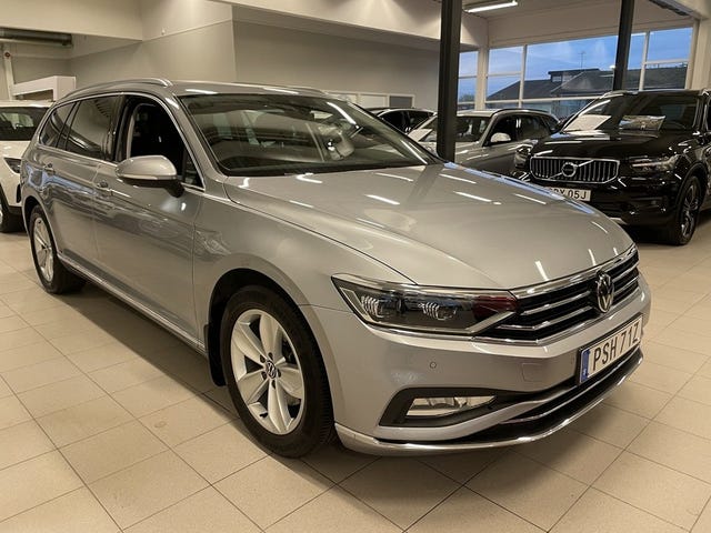 Volkswagen Passat 2023