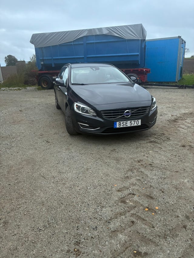 Volvo V60 2016