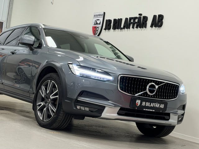 Volvo V90 Cross Country 2018 – bild 4
