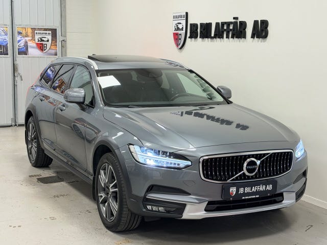 Volvo V90 Cross Country 2018 – bild 3