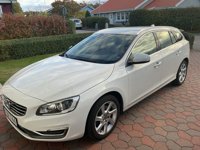 Volvo V60 2015
