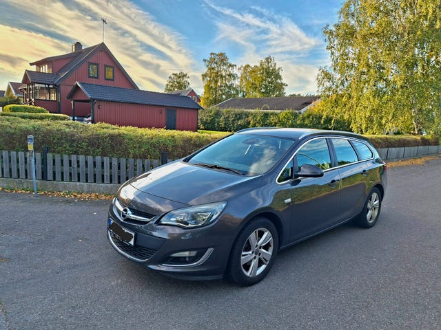 Opel Astra 2013