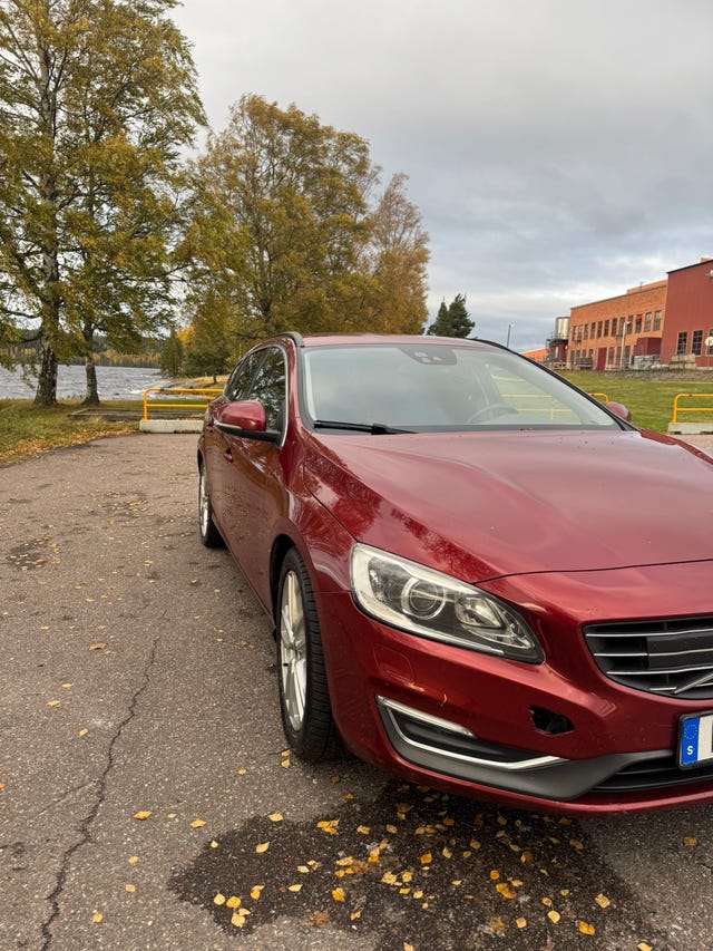 Volvo V60 2014