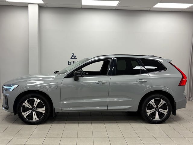Volvo XC60 2025 – bild 2